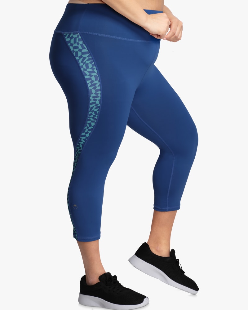 Side of plus size Commit Capri Leggings by Solspry | Dia&Co | dia_product_style_image_id:125051
